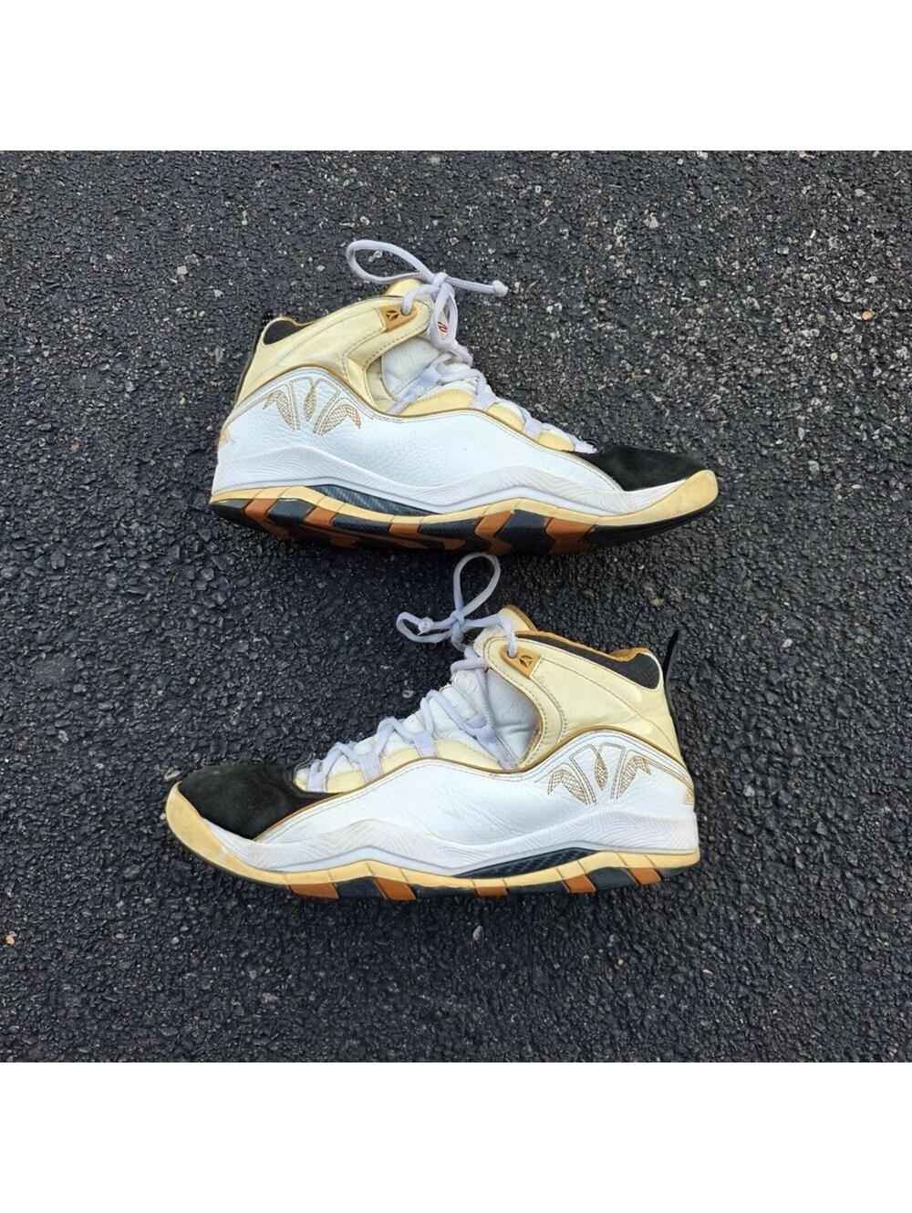 Nike Air Jordan Olympia 'White Metallic Gold' (2008) sz 11 - Picture 5 of 7